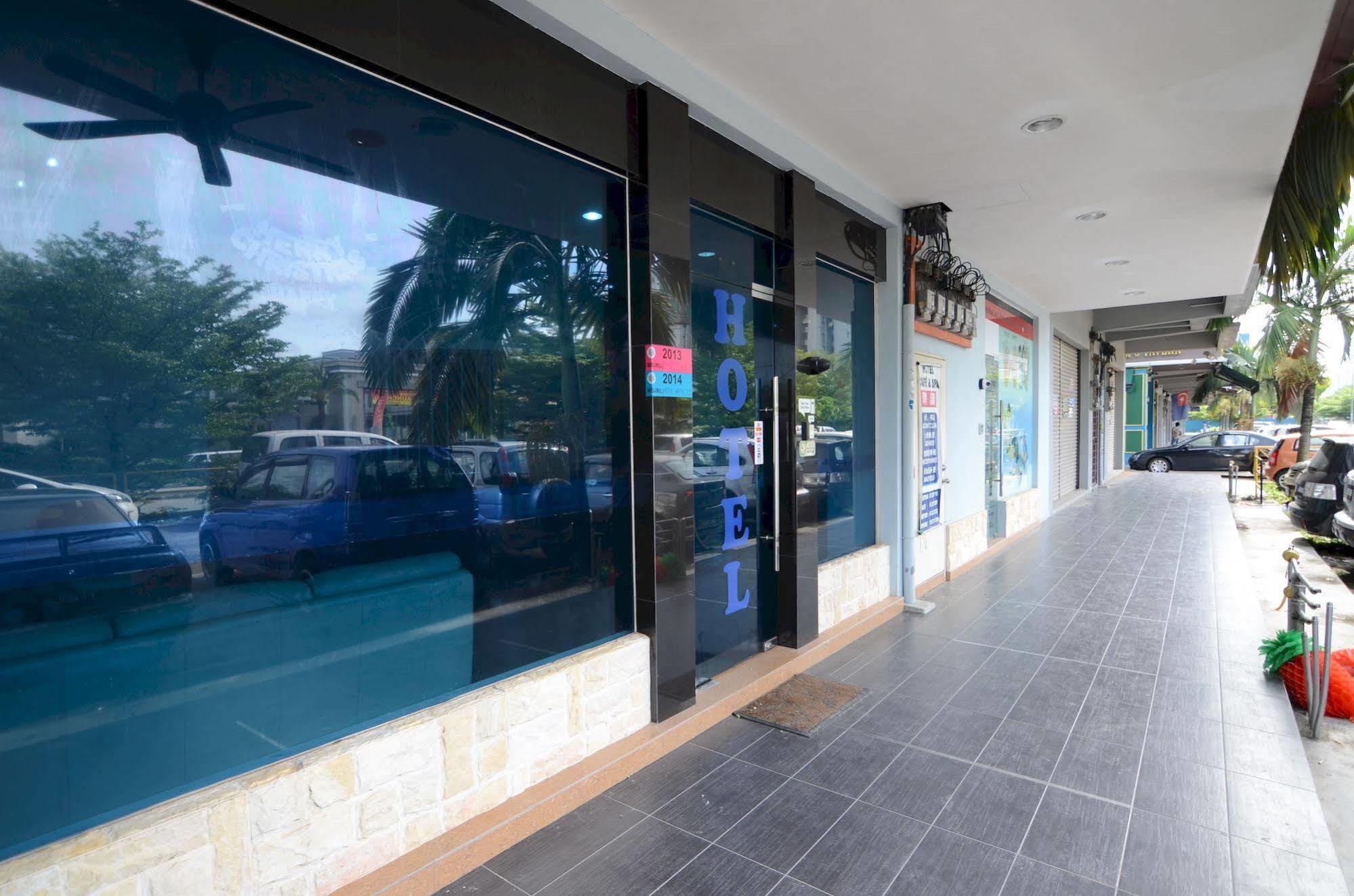Hotel Alam Indi Johor Bahru Exteriör bild